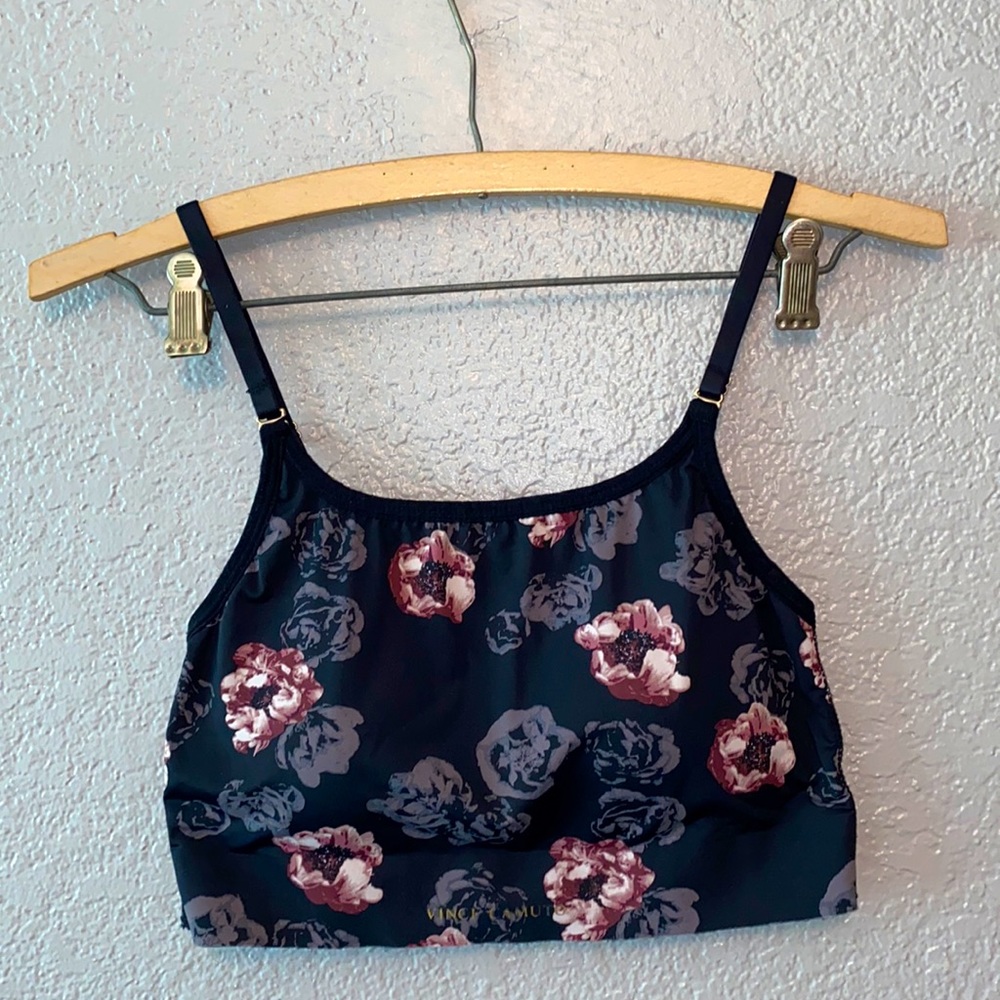 Vince Camuto reversible , supportive (crop) tank top or sports bra